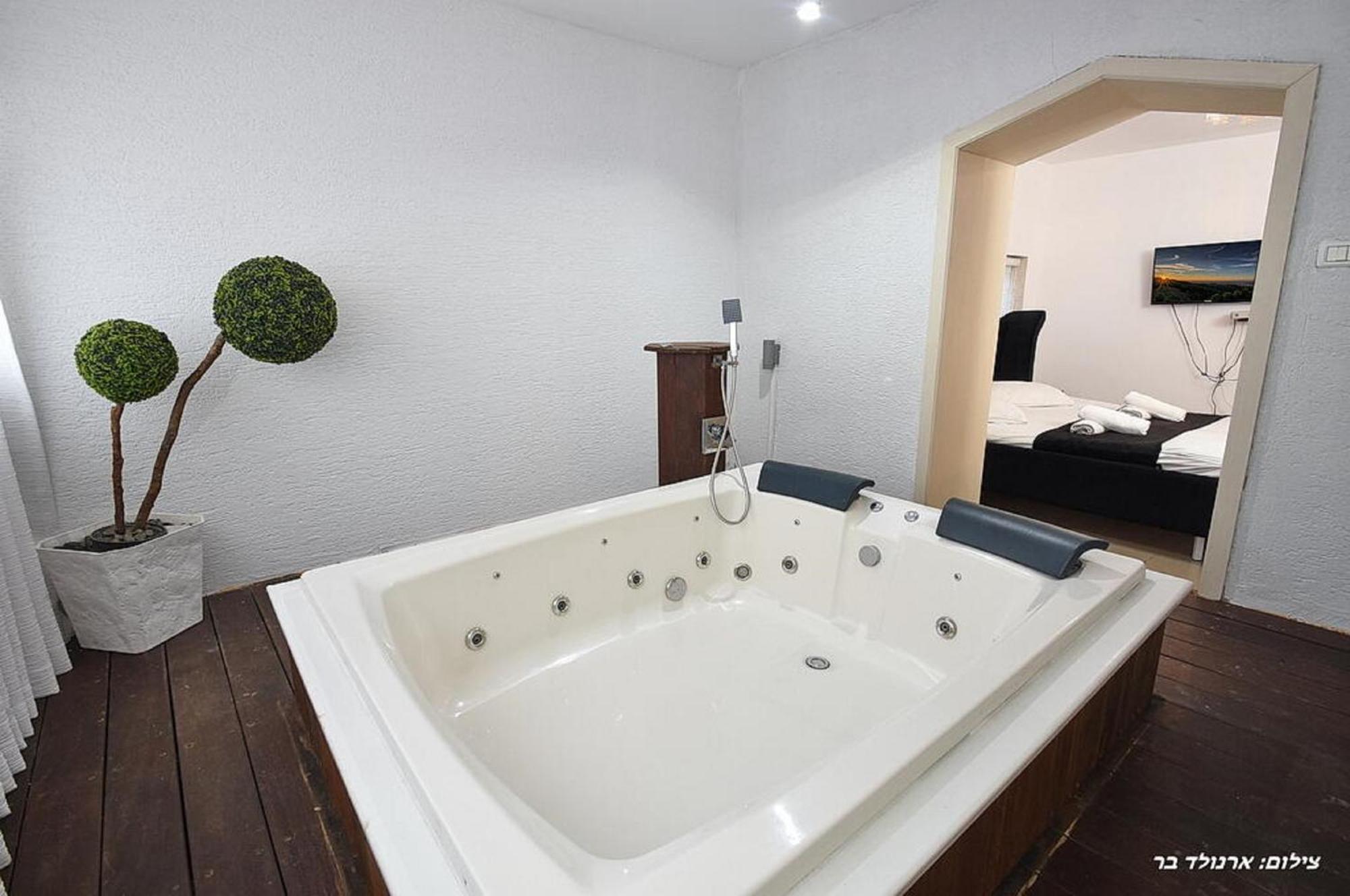 אוטופיה בצפון - מתחם אירוח מפואר Shahar Exterior foto